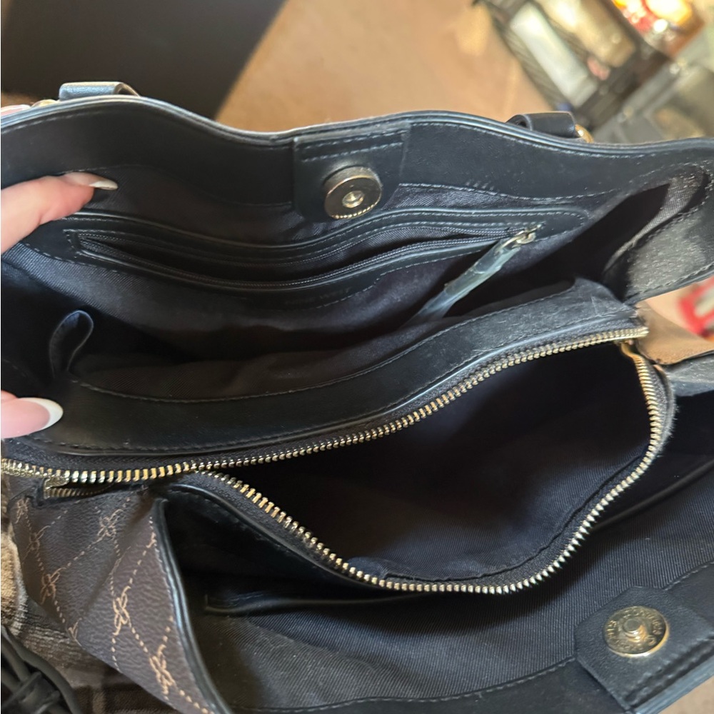 Elegant Black Women's Bag Nine West